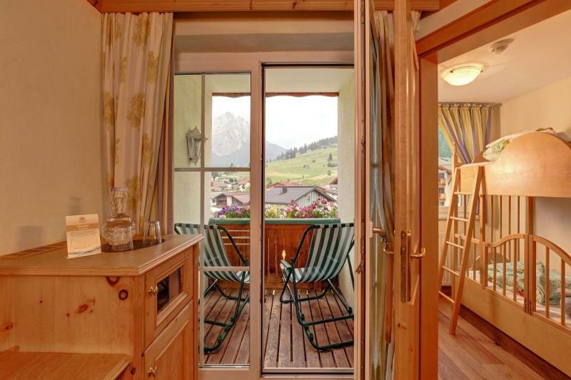 Alpenrose Leading Family Hotel & Resort Lermoos Exterior foto